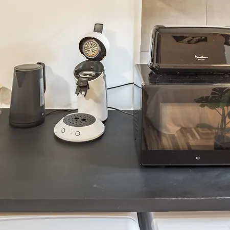 Charme Du Bouchon - Emplacement Ideal Apartment *